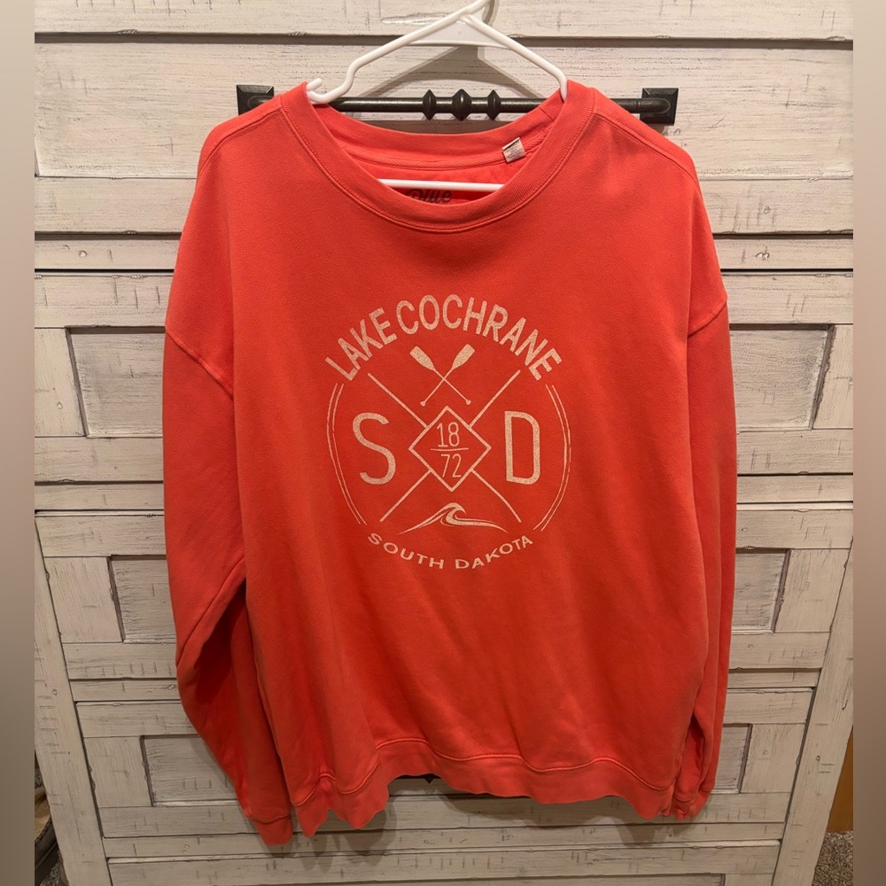 Women's graphic crew neck sweater
